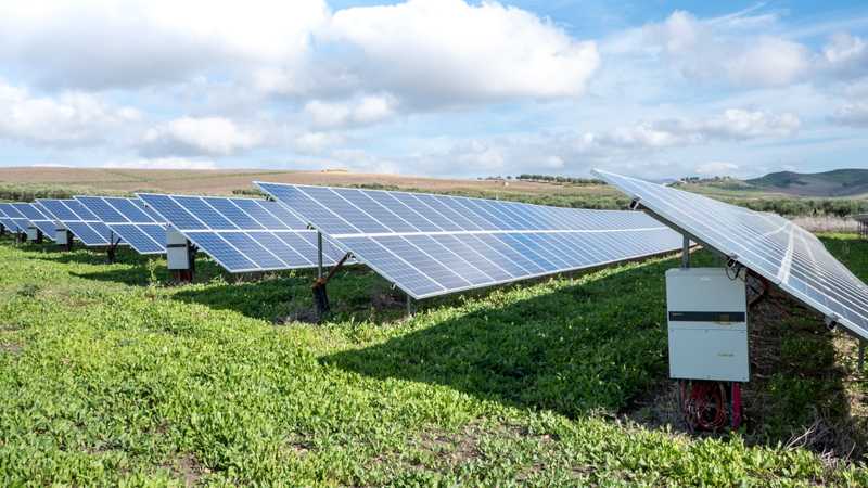 Installation des panneaux photovoltaiques