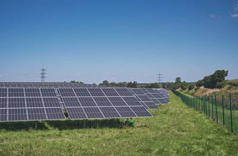 Un panneau photovoltaïque maximise les rendements agricoles